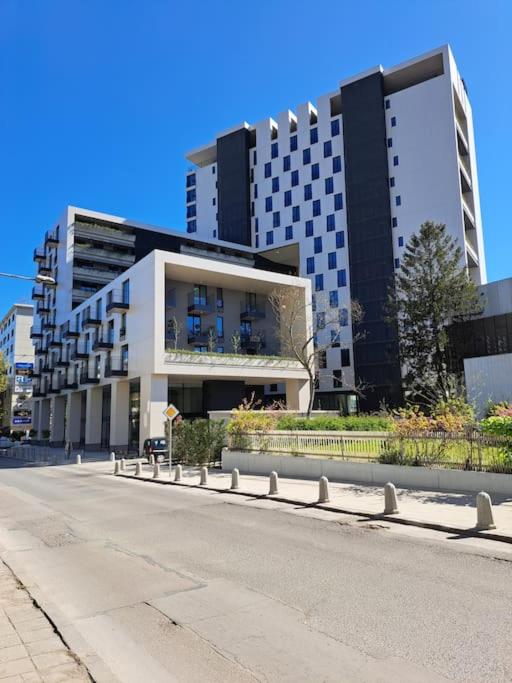Luxury apartment in building K55 with free garage
