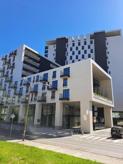 Luxury apartment in building K55 with free garage