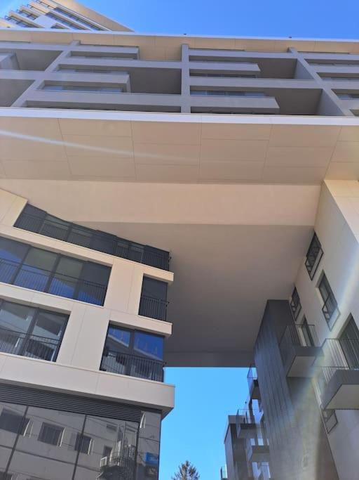 Luxury apartment in building K55 with free garage