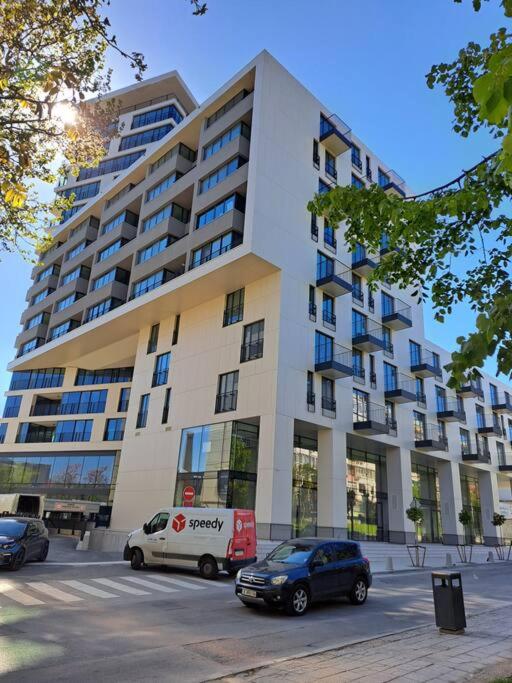 Luxury apartment in building K55 with free garage