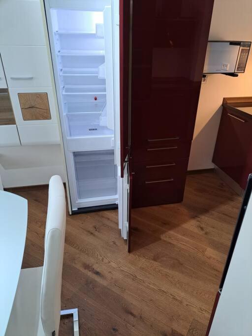Luxury apartment in building K55 with free garage