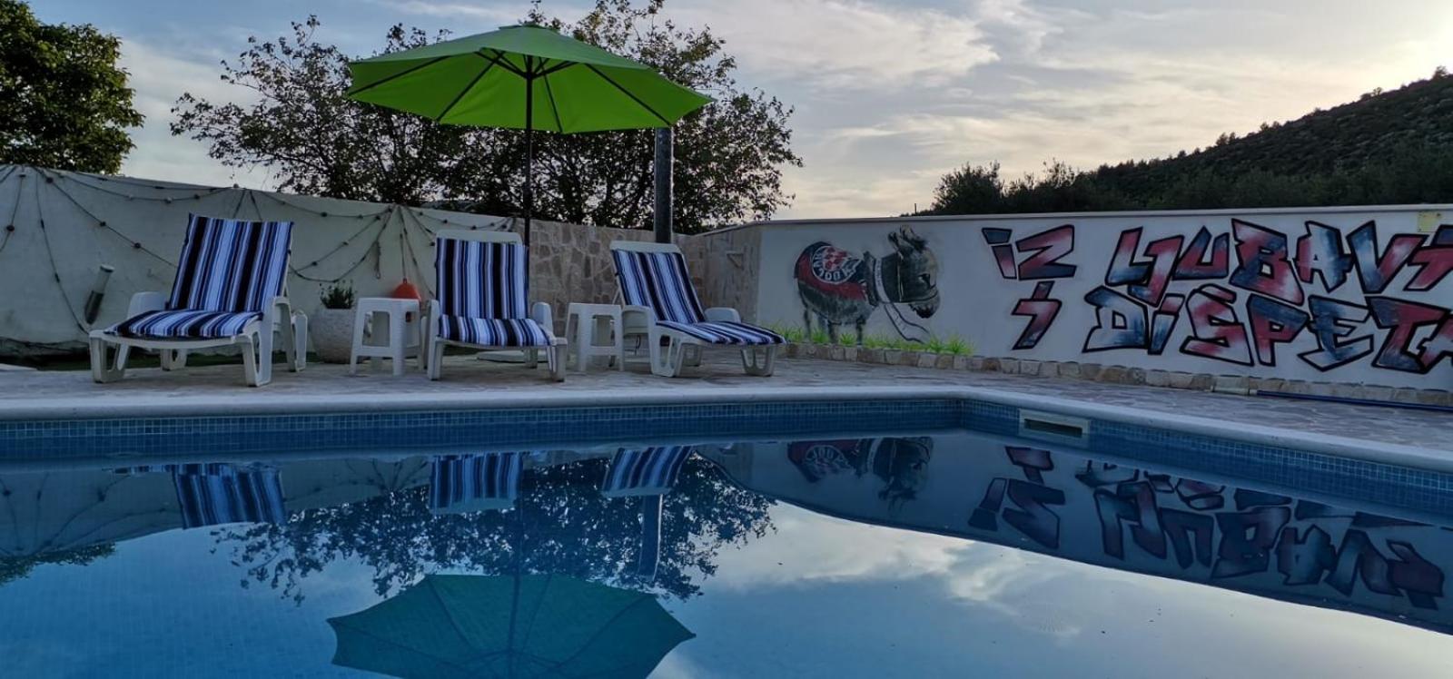 Villa Roza 1 view 3