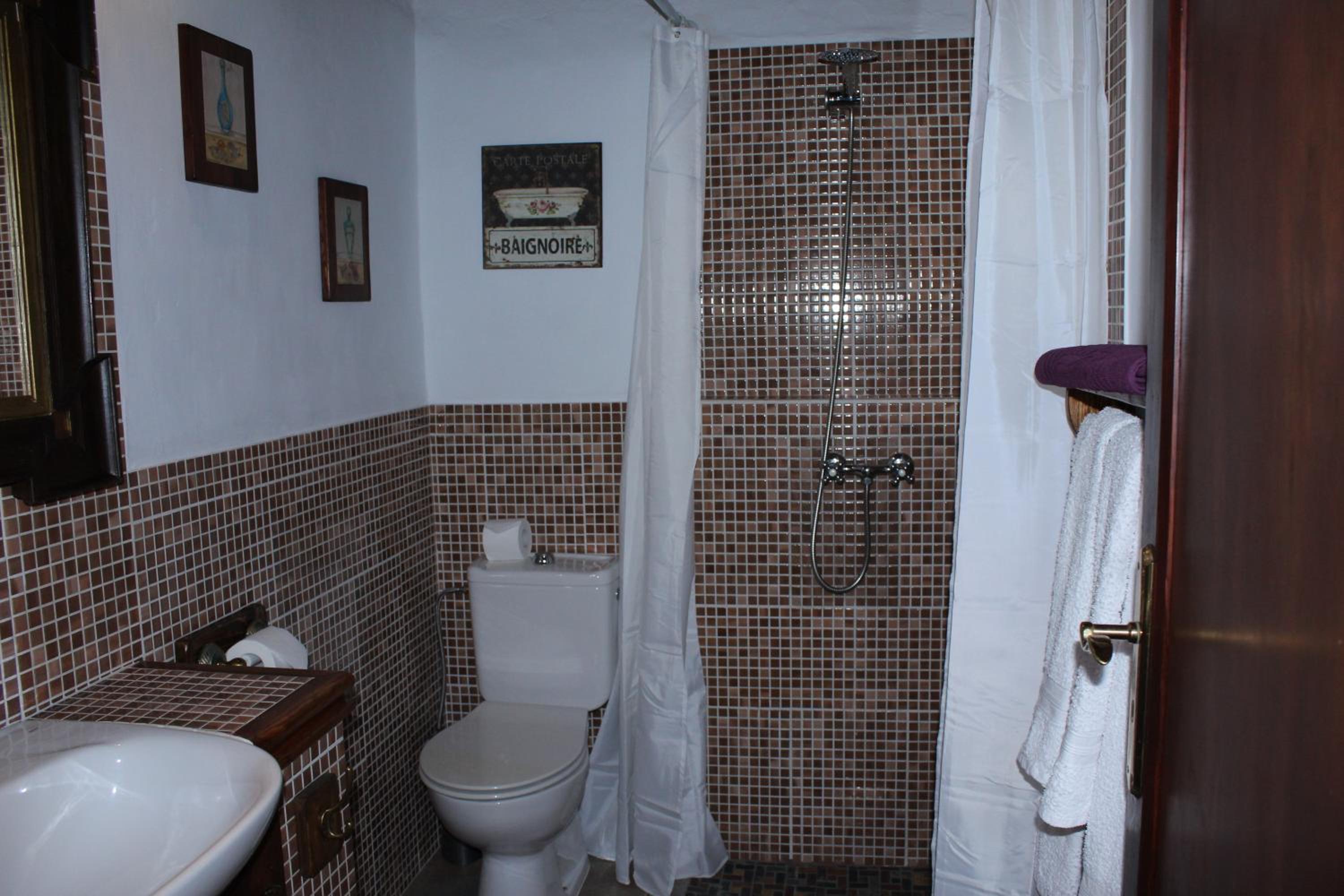 Photo 57