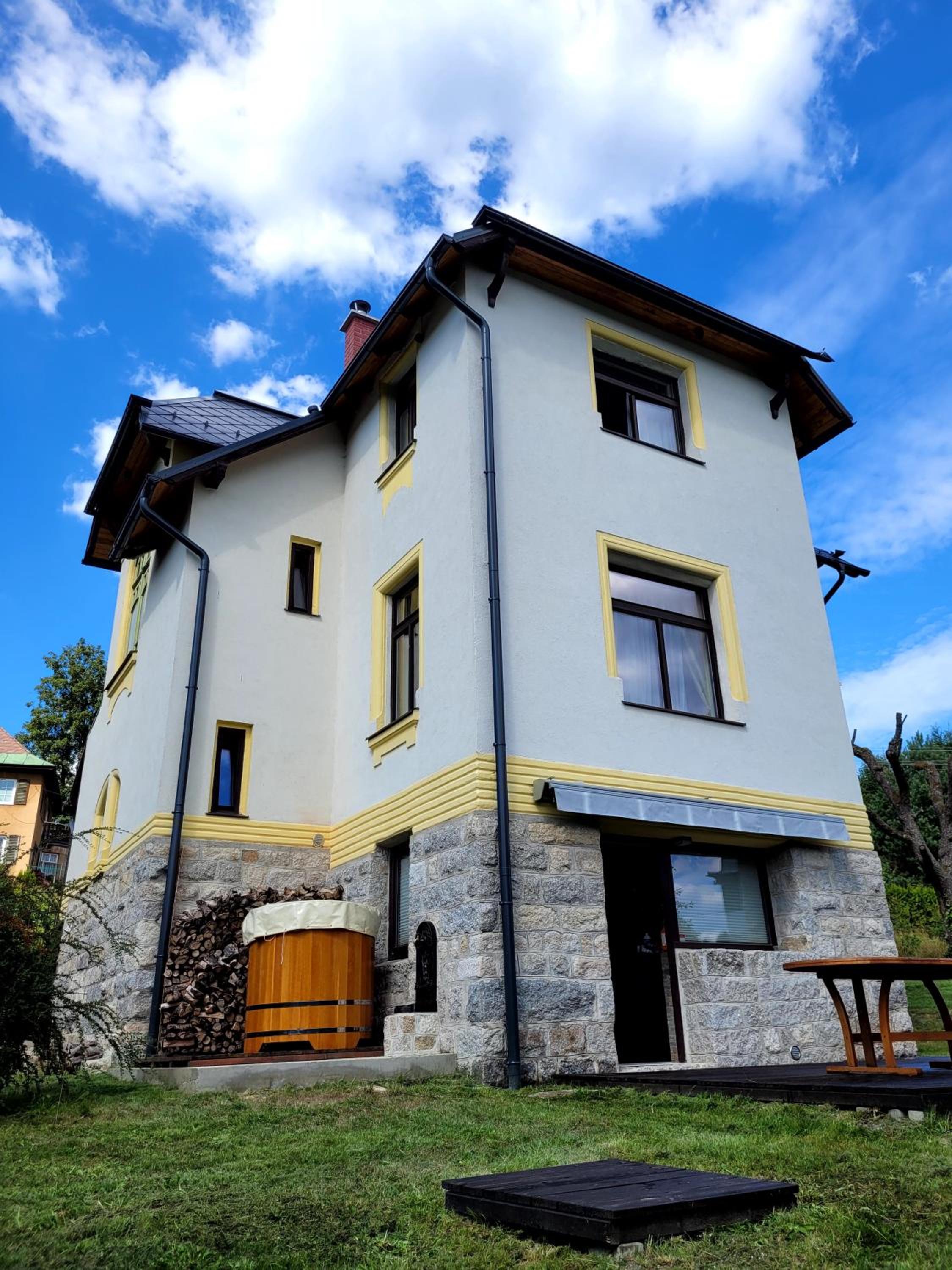 Vila Stecker - Zámeček pod Špičákem
