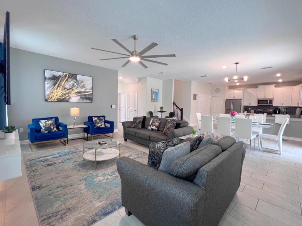 Spacious Home with Fun Decore and Game Room-4544TB view 3