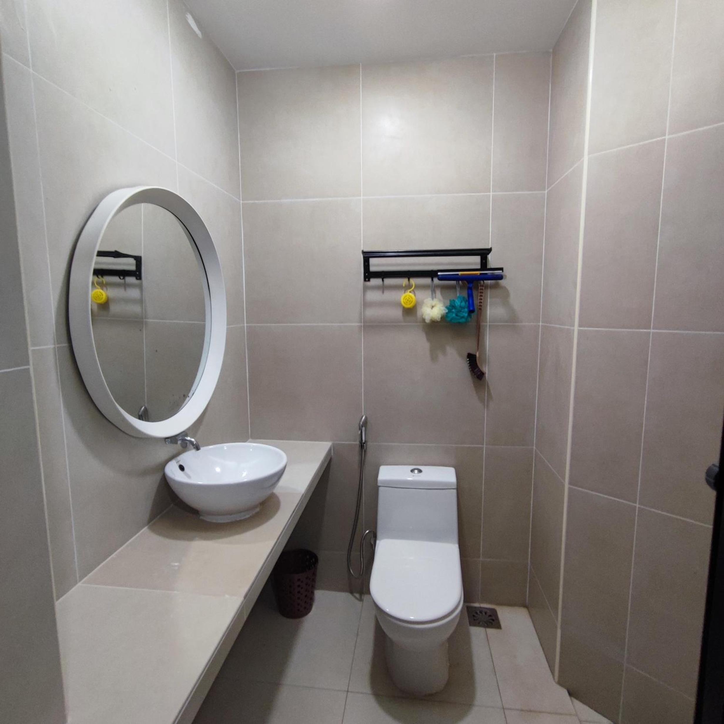Homestay Wee Inn JB INDOOR POOL