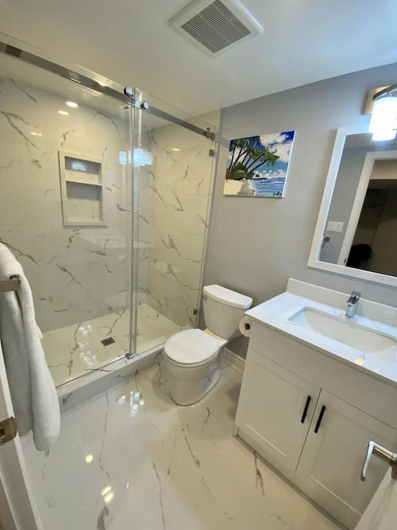 2 bedroom with 2 ensuites Unit in Richmond Hill