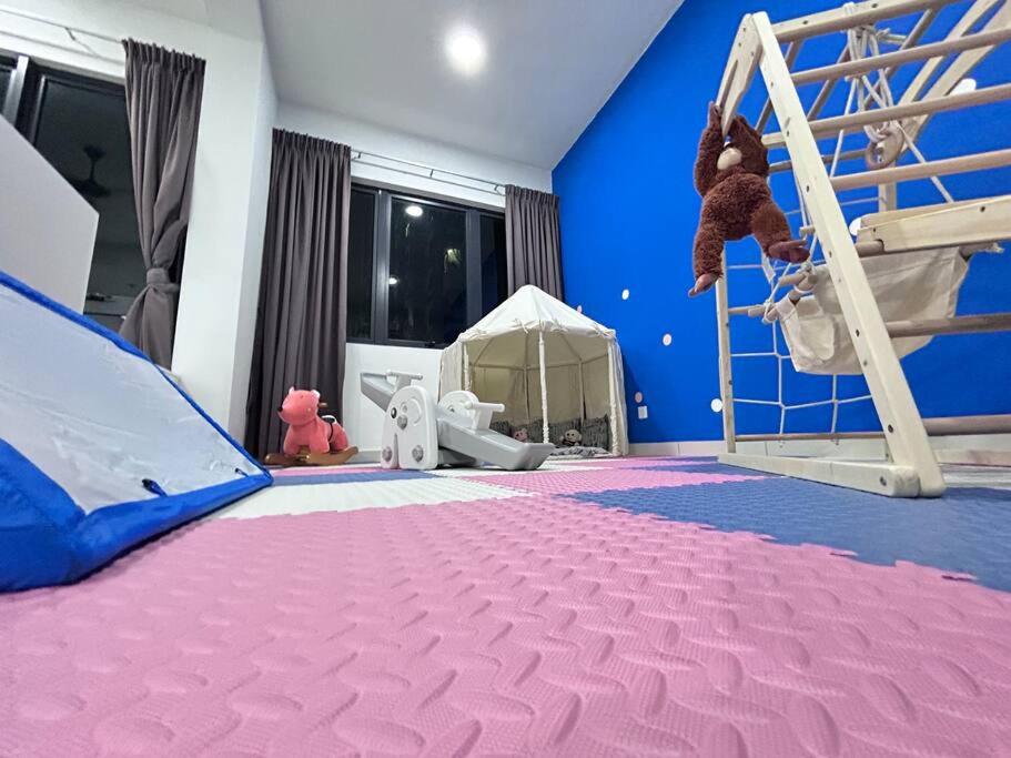 Semenyih kajang kiara plaza kids Land photo 7