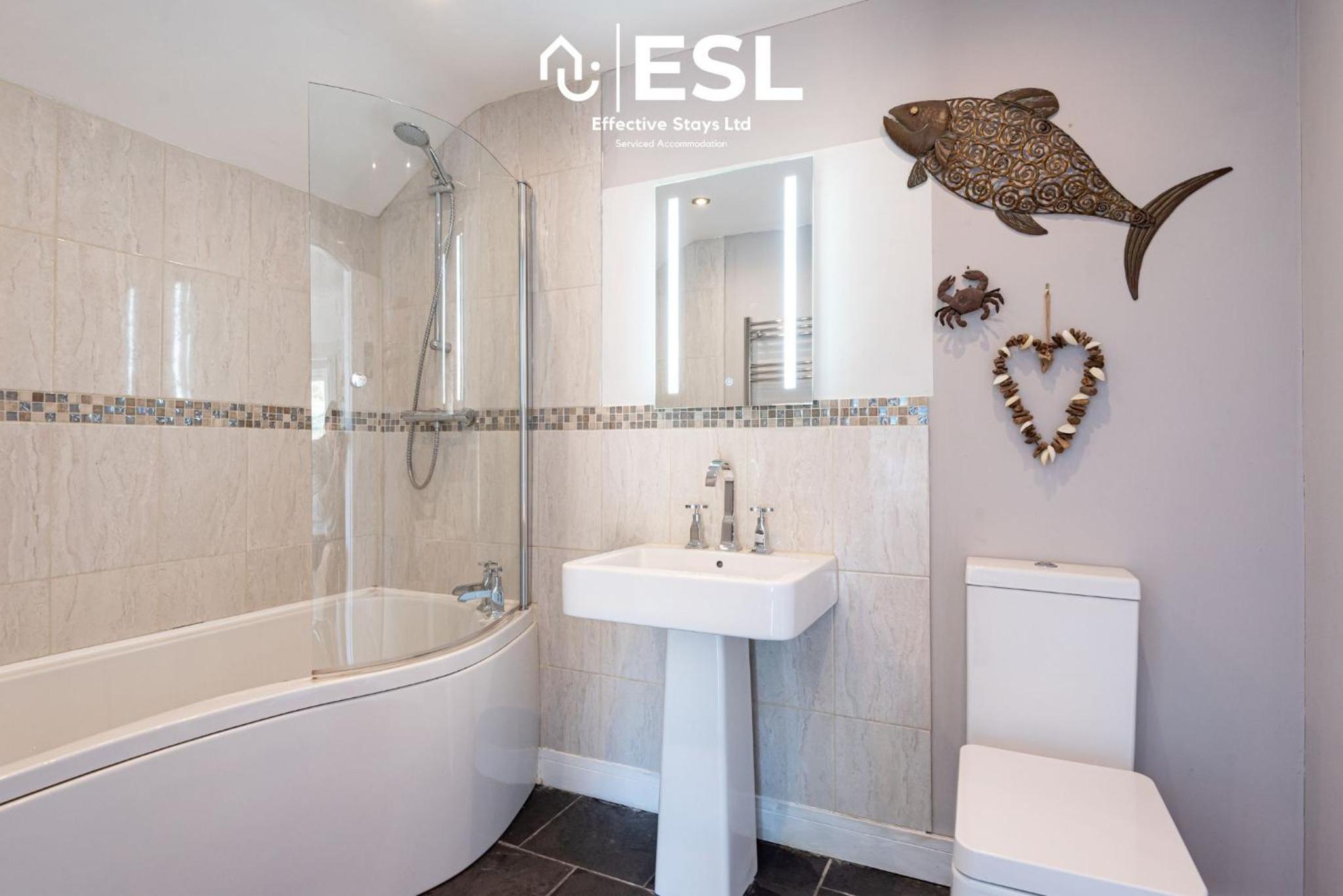 4 En Suite Bedroom Home Overlooking New Quay Sea view 3