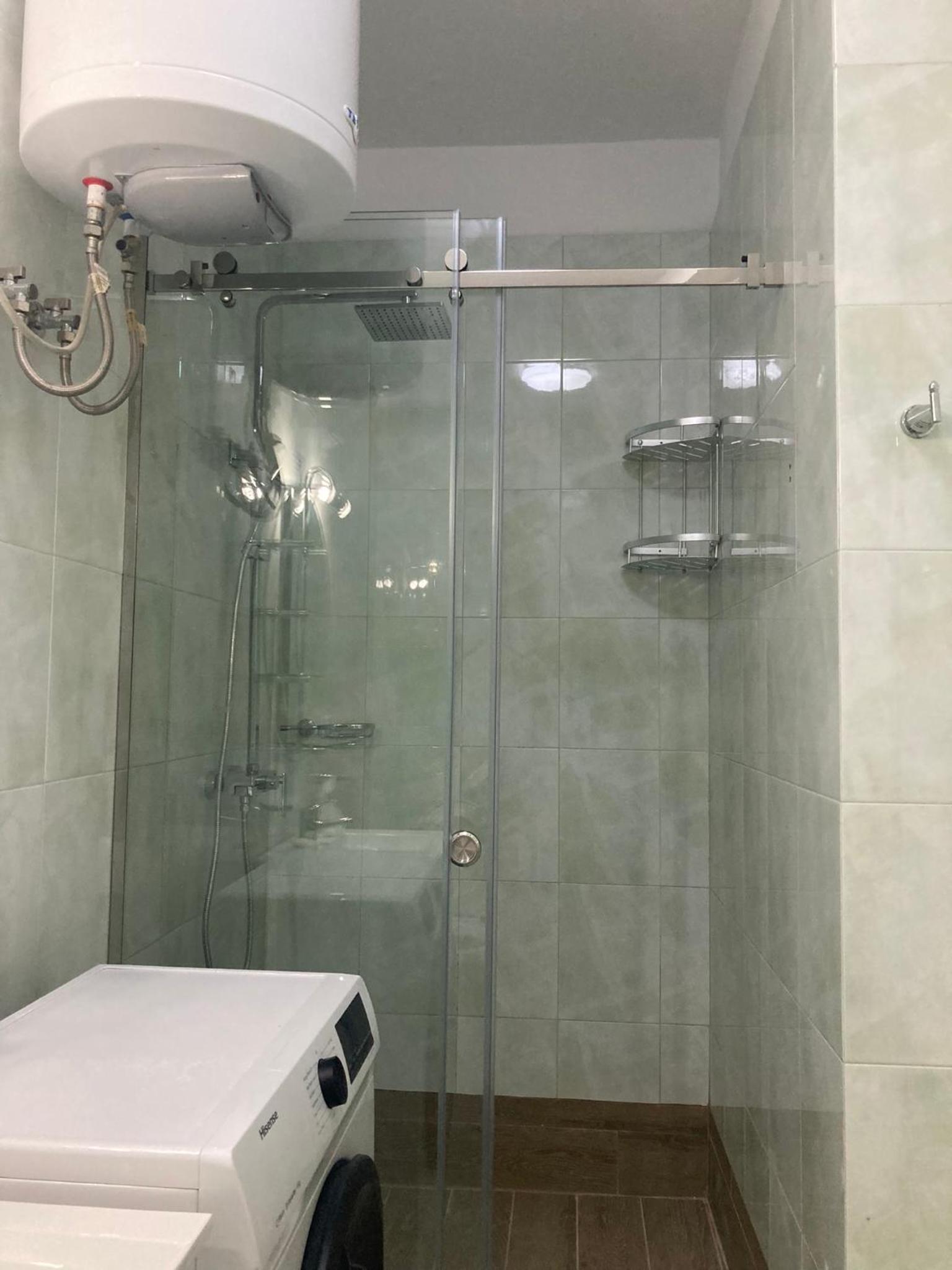 Arbi's Pool View Apartment