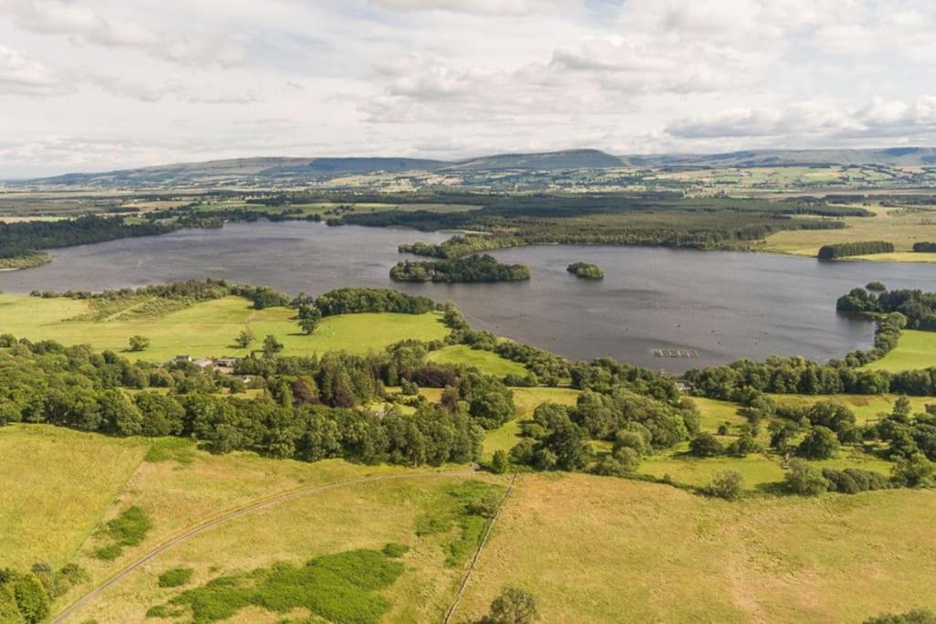 The Old Barn - cottage with spectacular lake view view 4