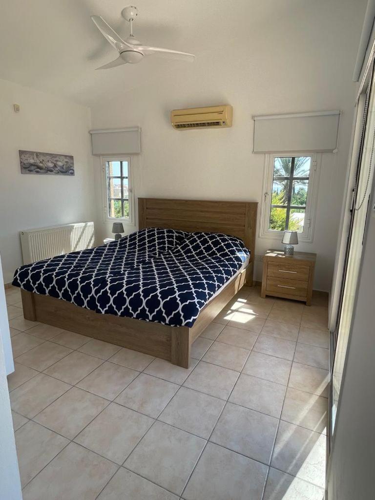 Coral Bay new furnished private villa with pool