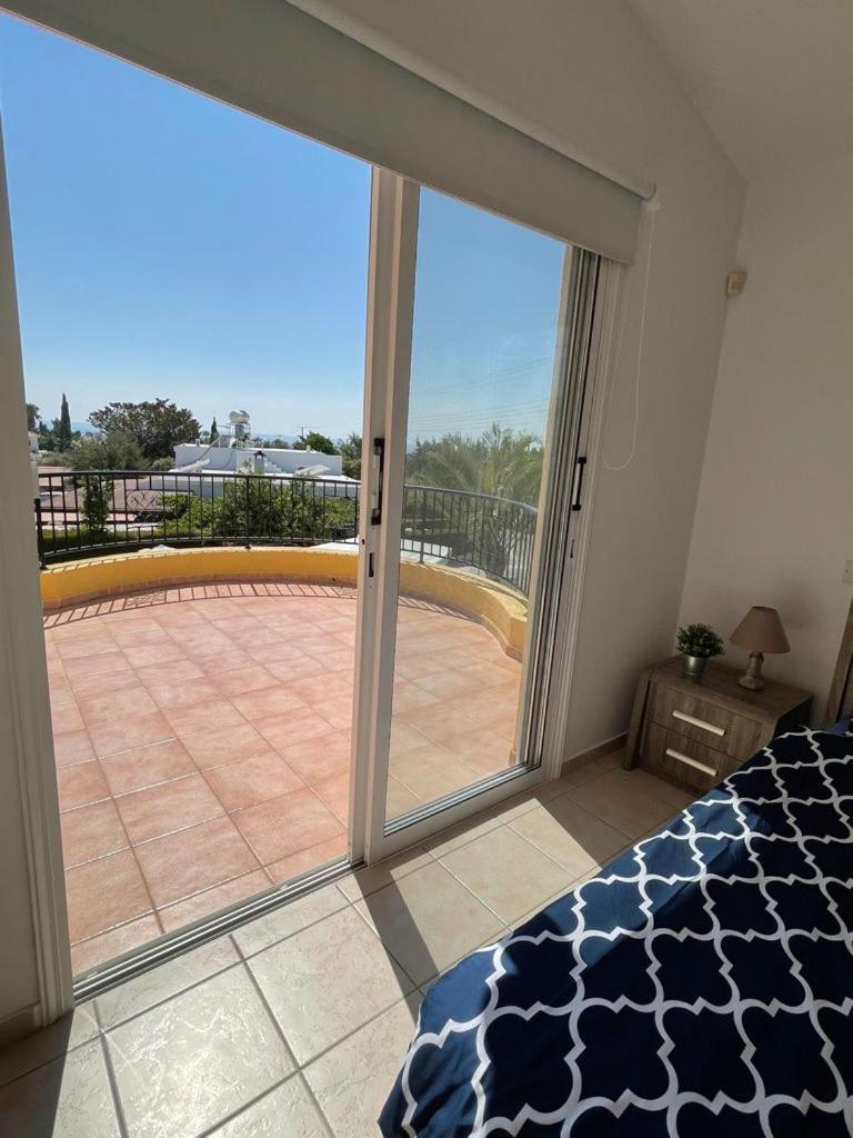 Coral Bay new furnished private villa with pool