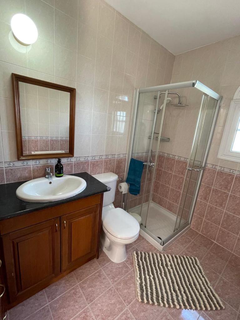 Coral Bay new furnished private villa with pool