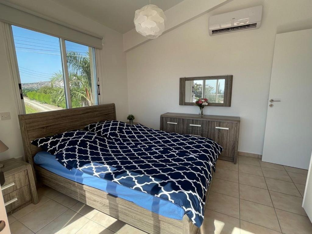 Coral Bay new furnished private villa with pool