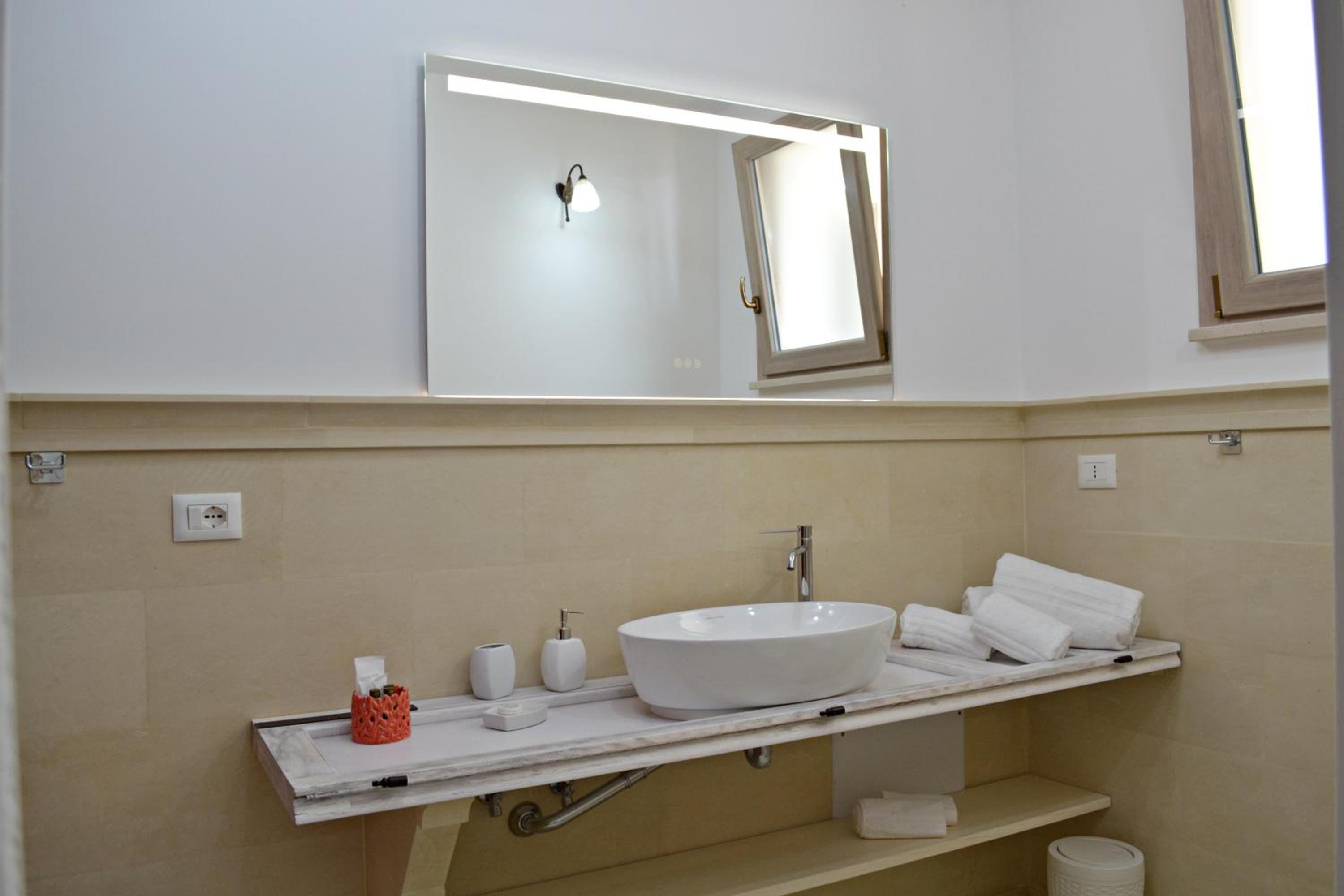 Arbor Exclusive B&B