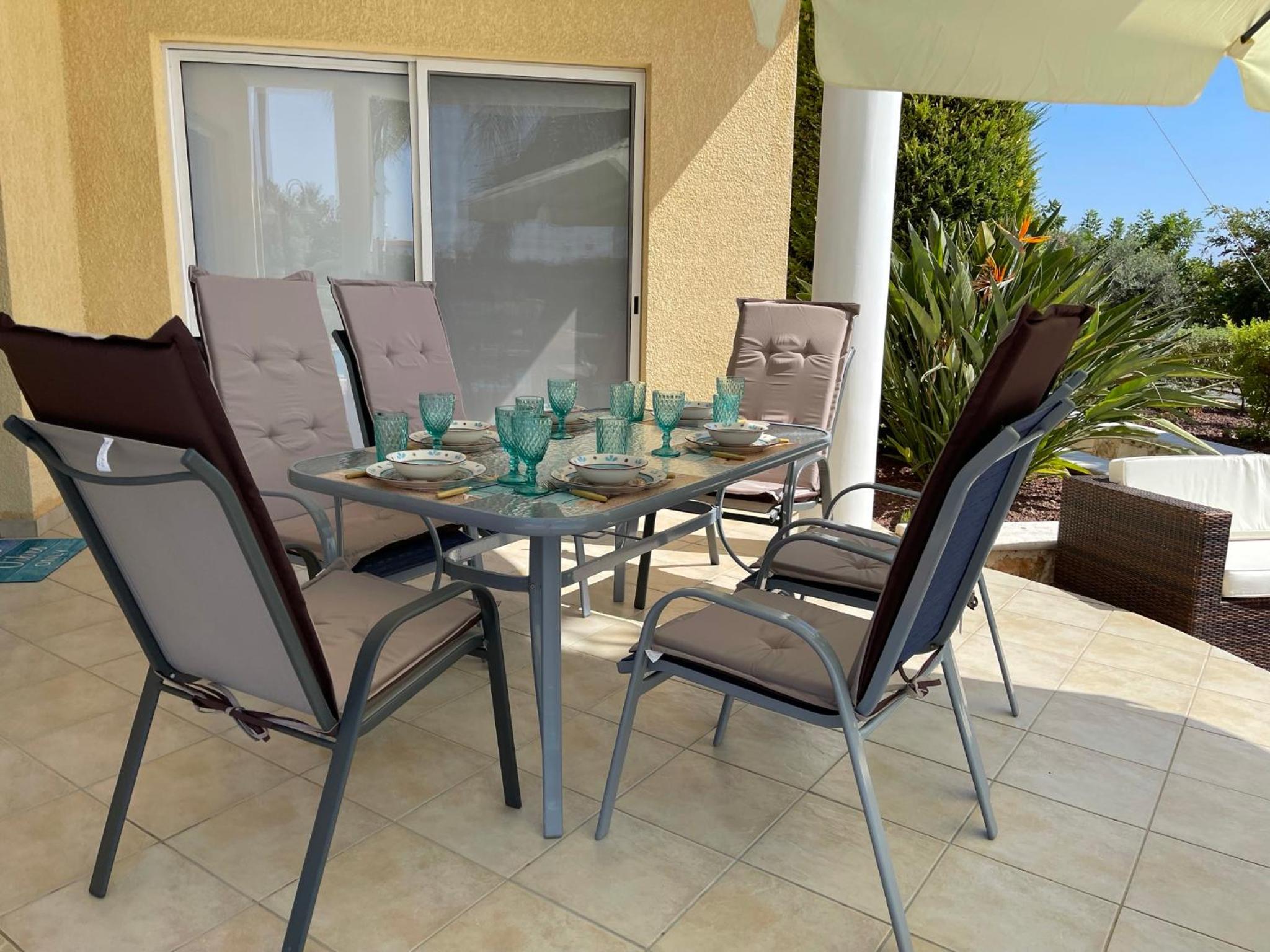 Coral Bay new furnished private villa with pool