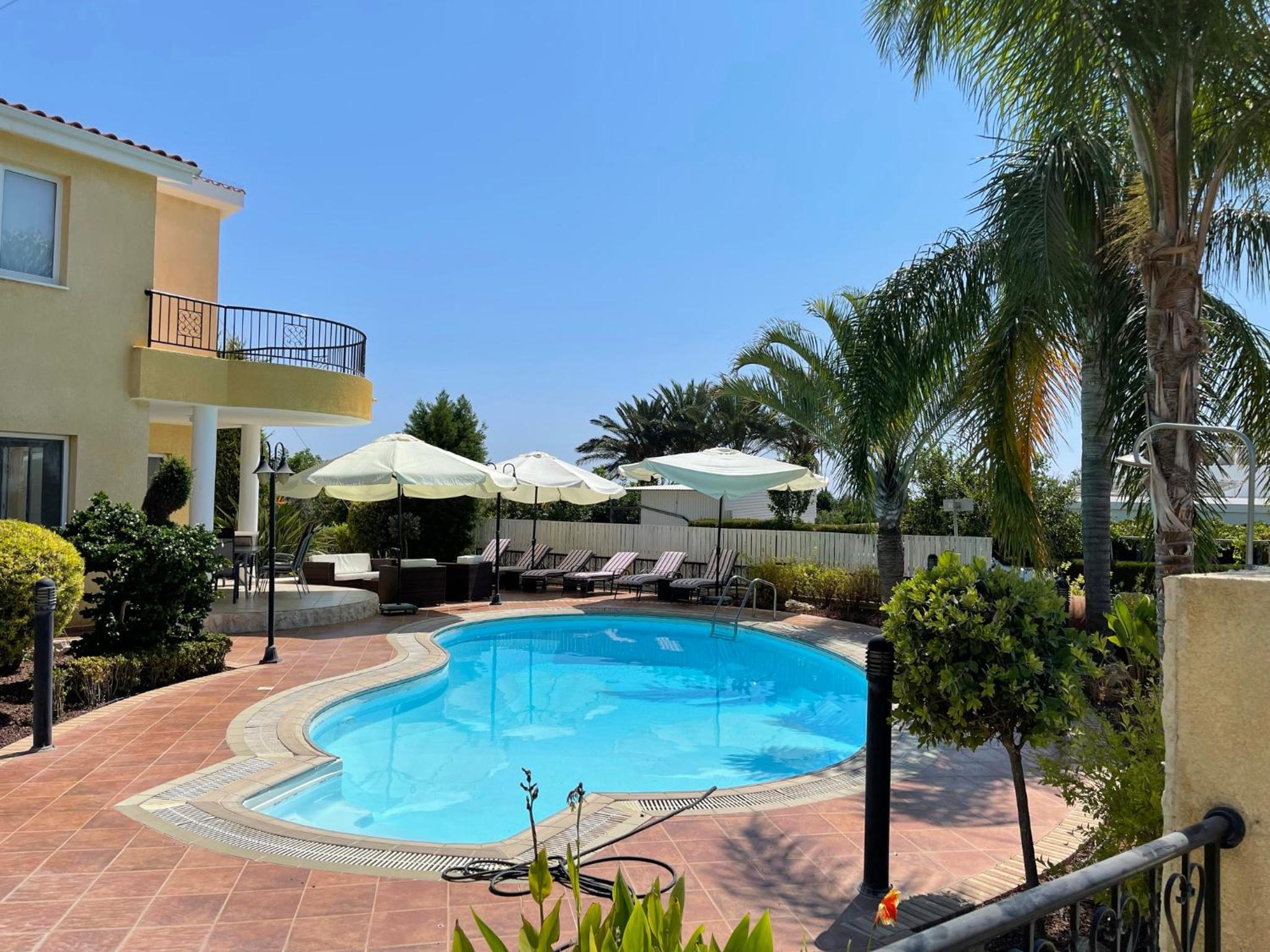 Coral Bay new furnished private villa with pool