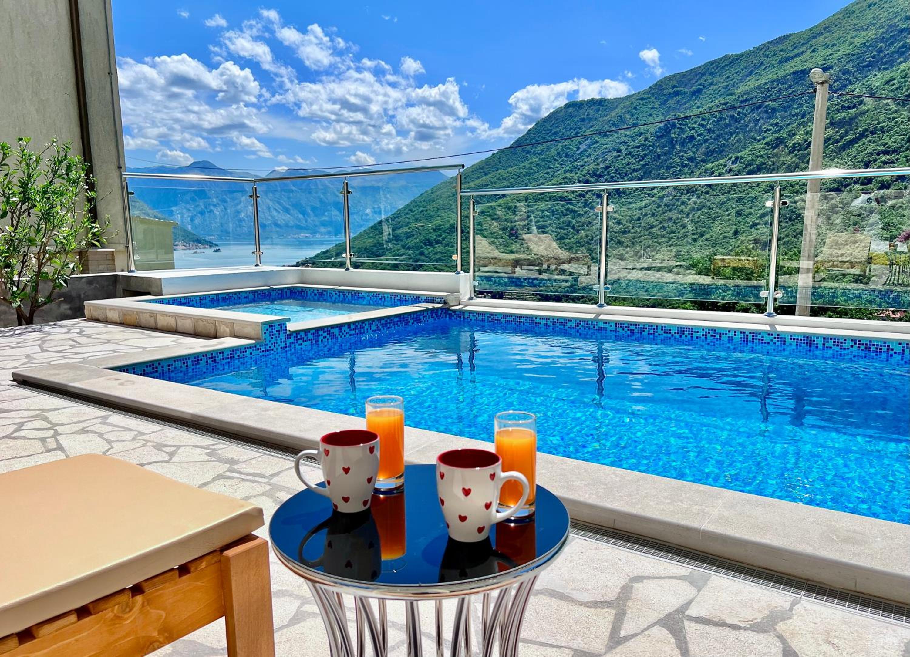 Villa Maki