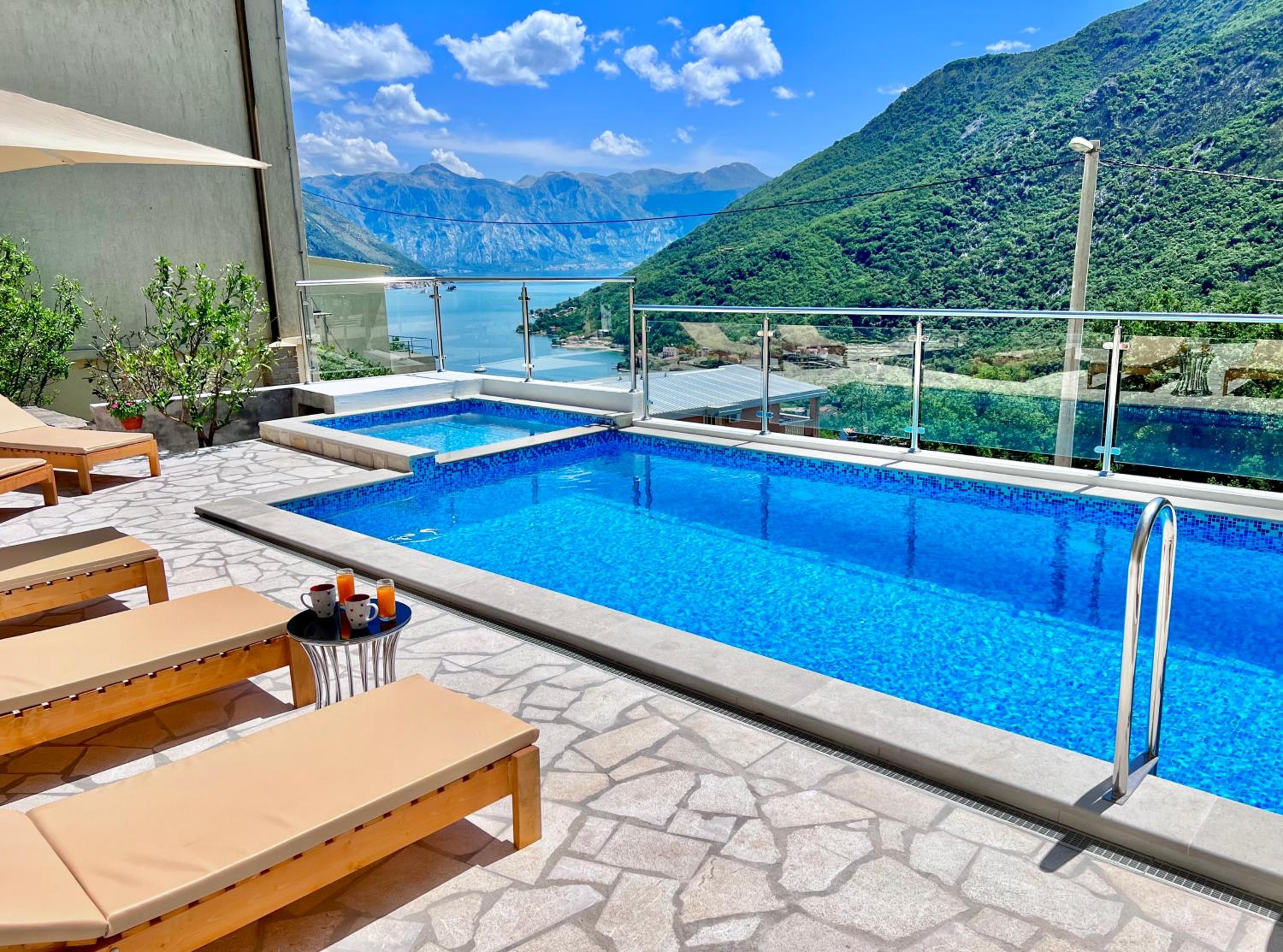 Villa Maki