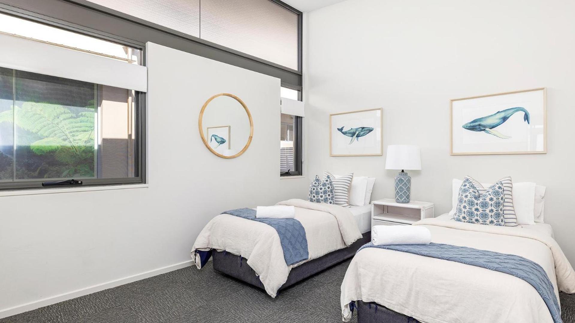 Sails on the Beachfront - Exclusive Seaside Home