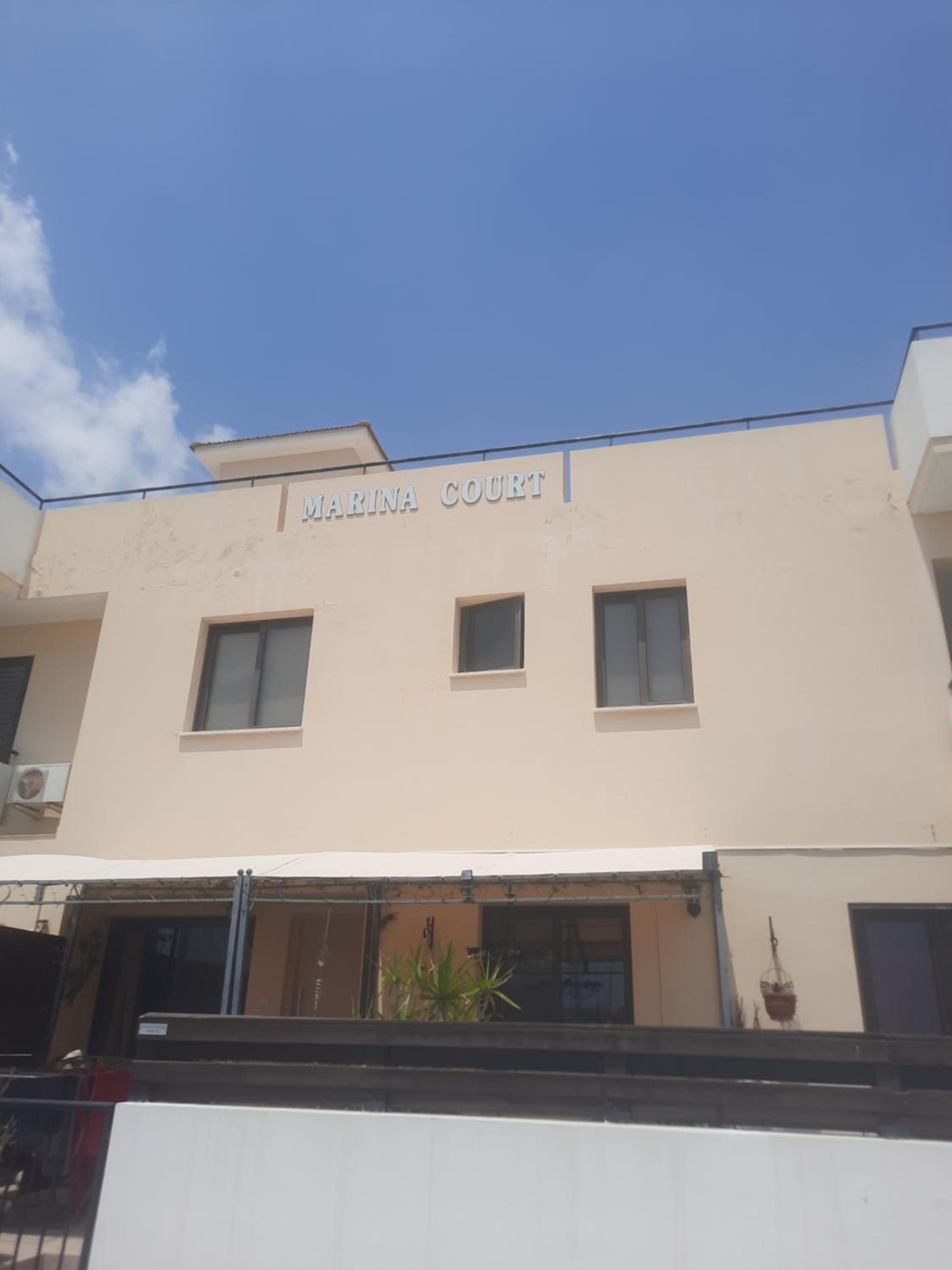 Marina Court Holiday Flat