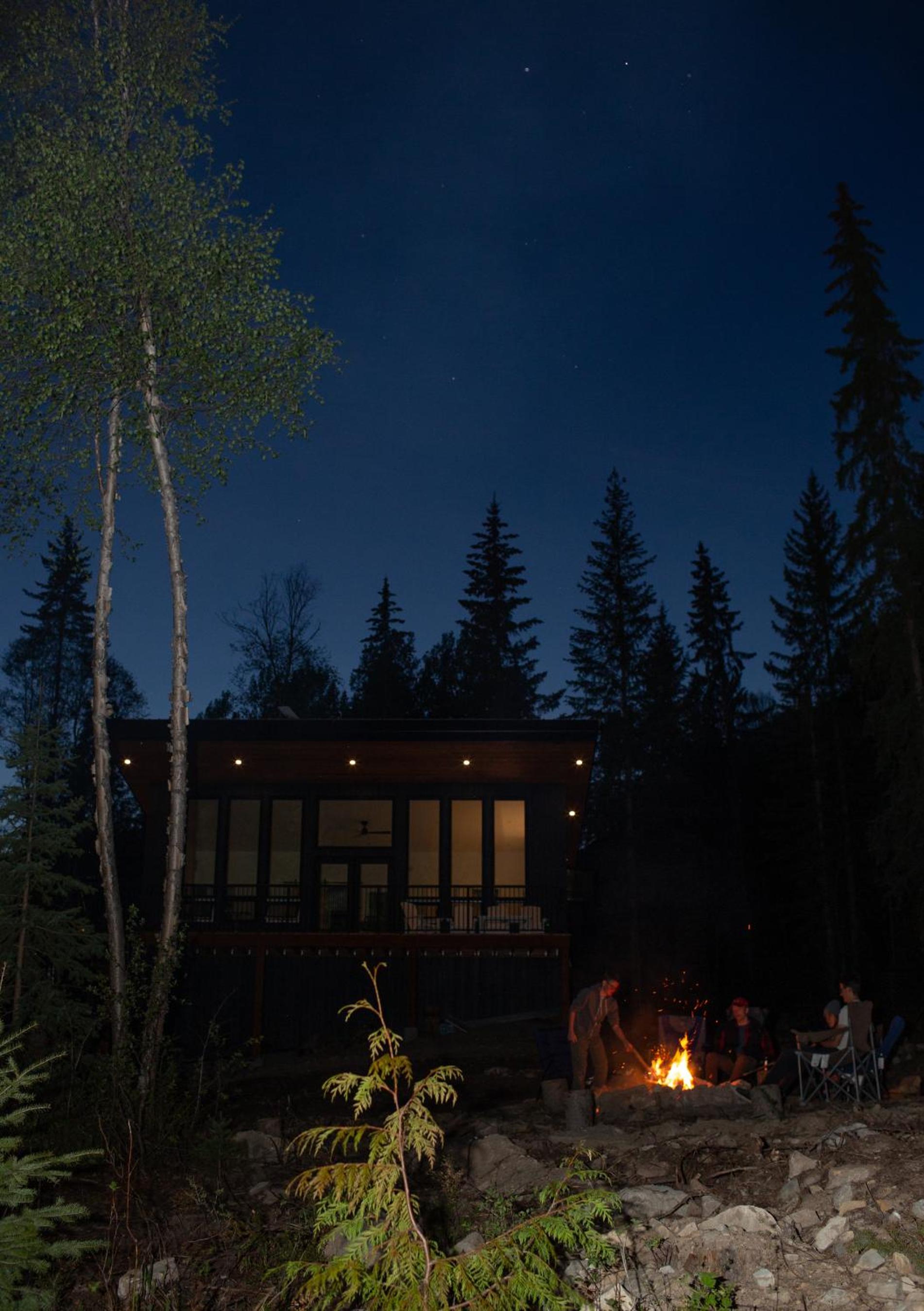 Luxury Private Cabin In The Rockies
