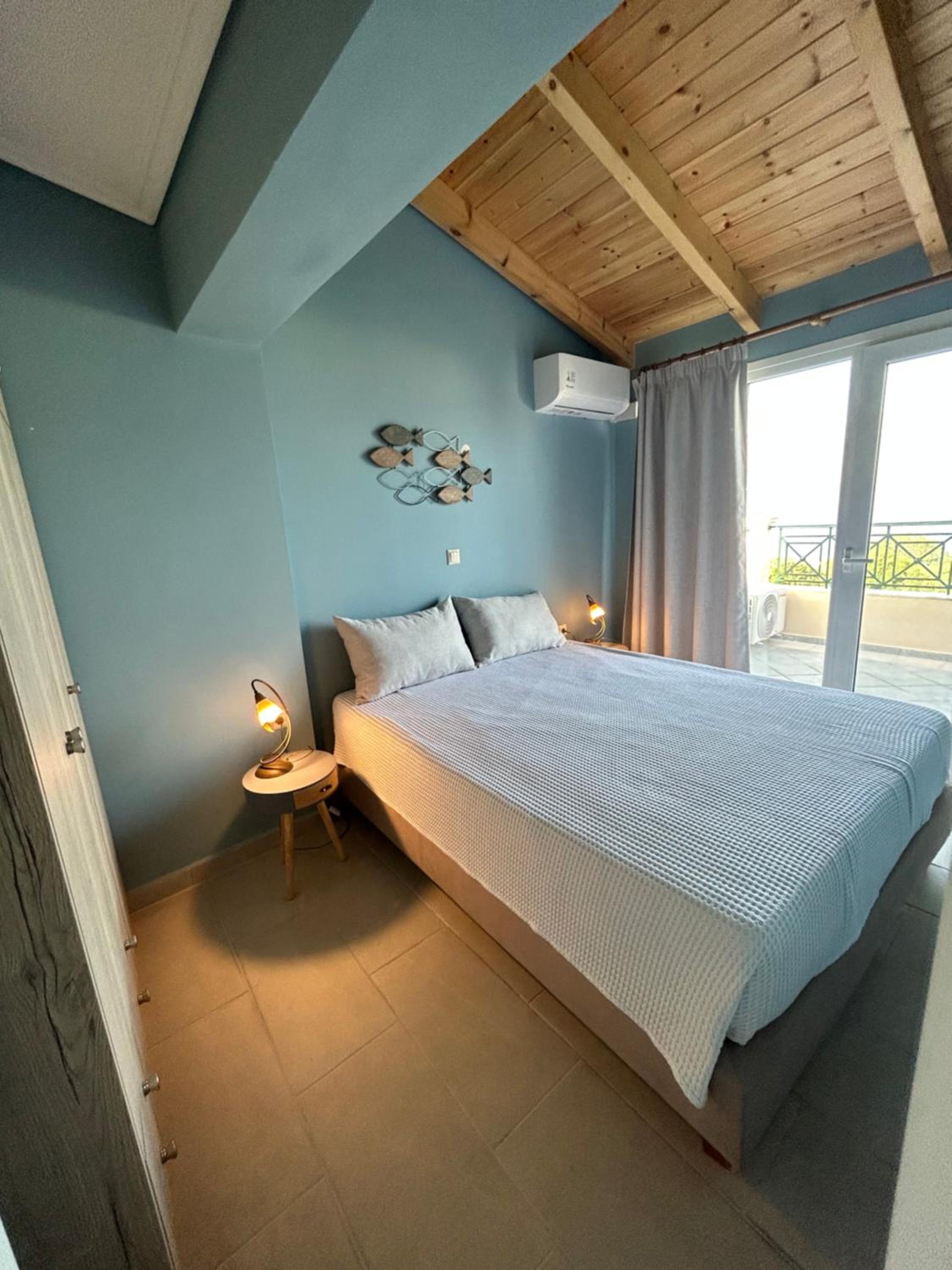 Emelia Apartment photo 4