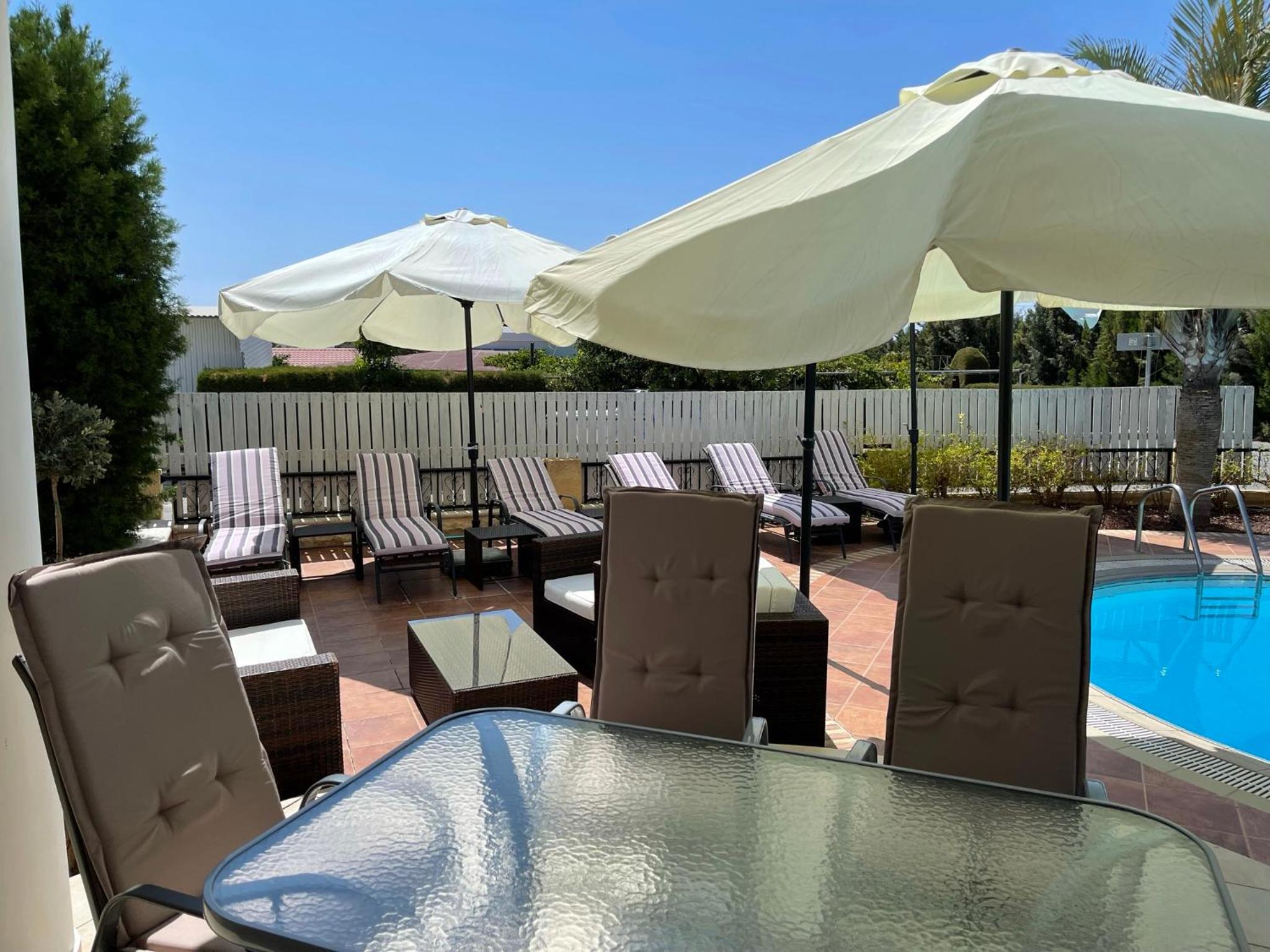 Coral Bay new furnished private villa with pool