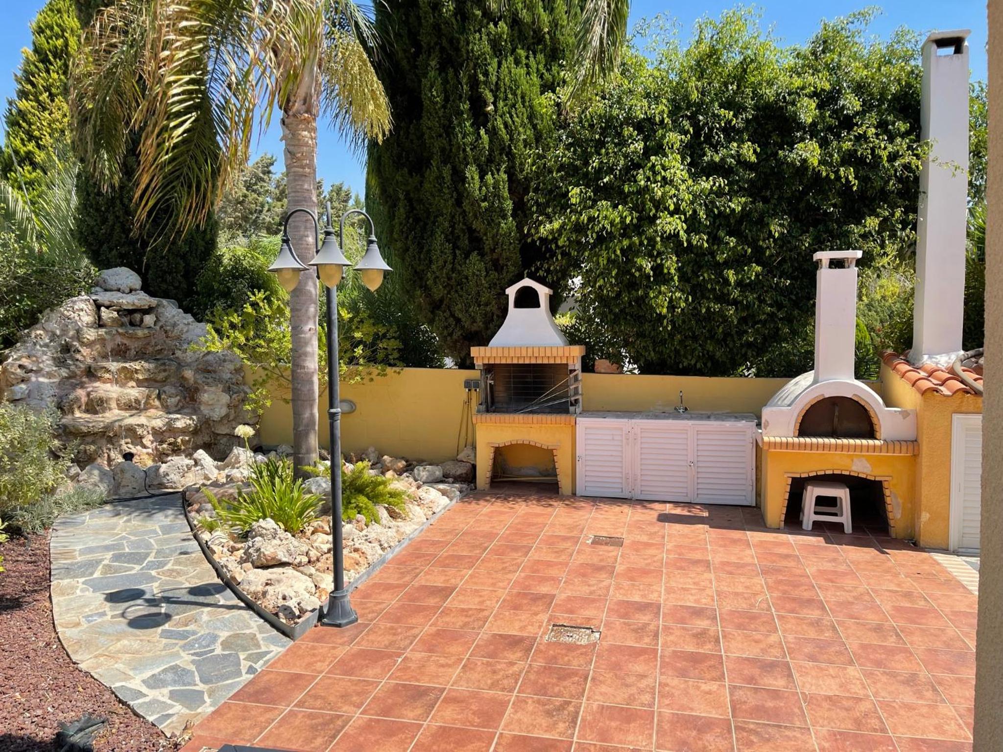 Coral Bay new furnished private villa with pool
