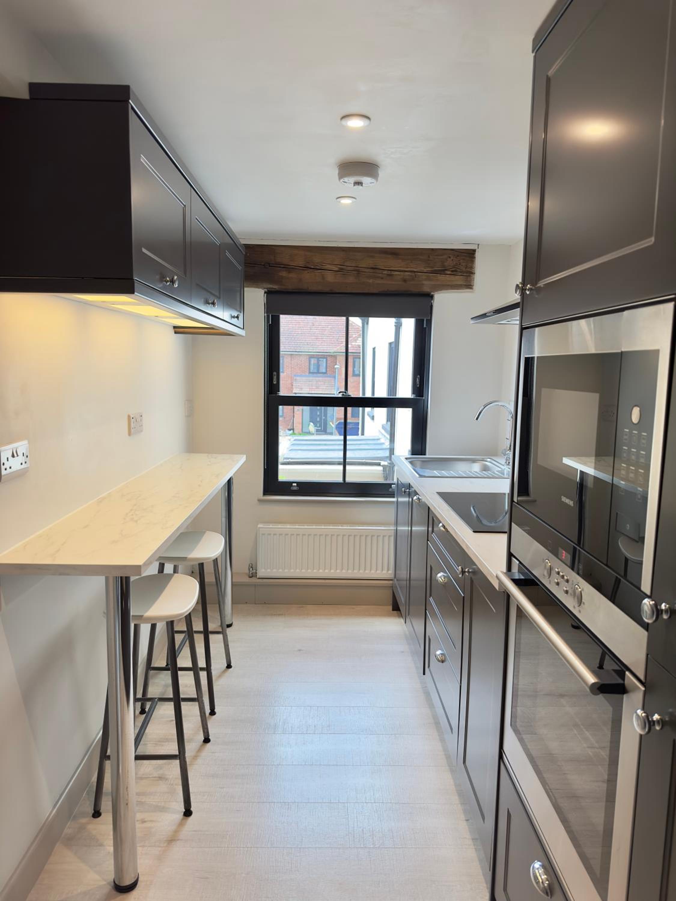 Salisbury Apartments - 2 bedrooms, 2 bathrooms view 4
