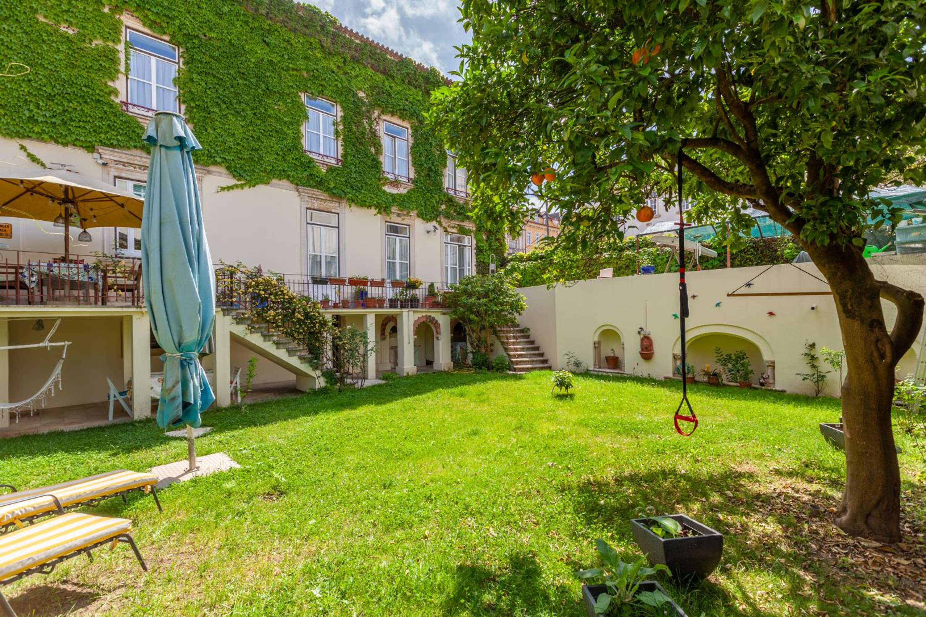 Coimbra Vacations - Sky Accommodations Rome Studio - Property Image 27