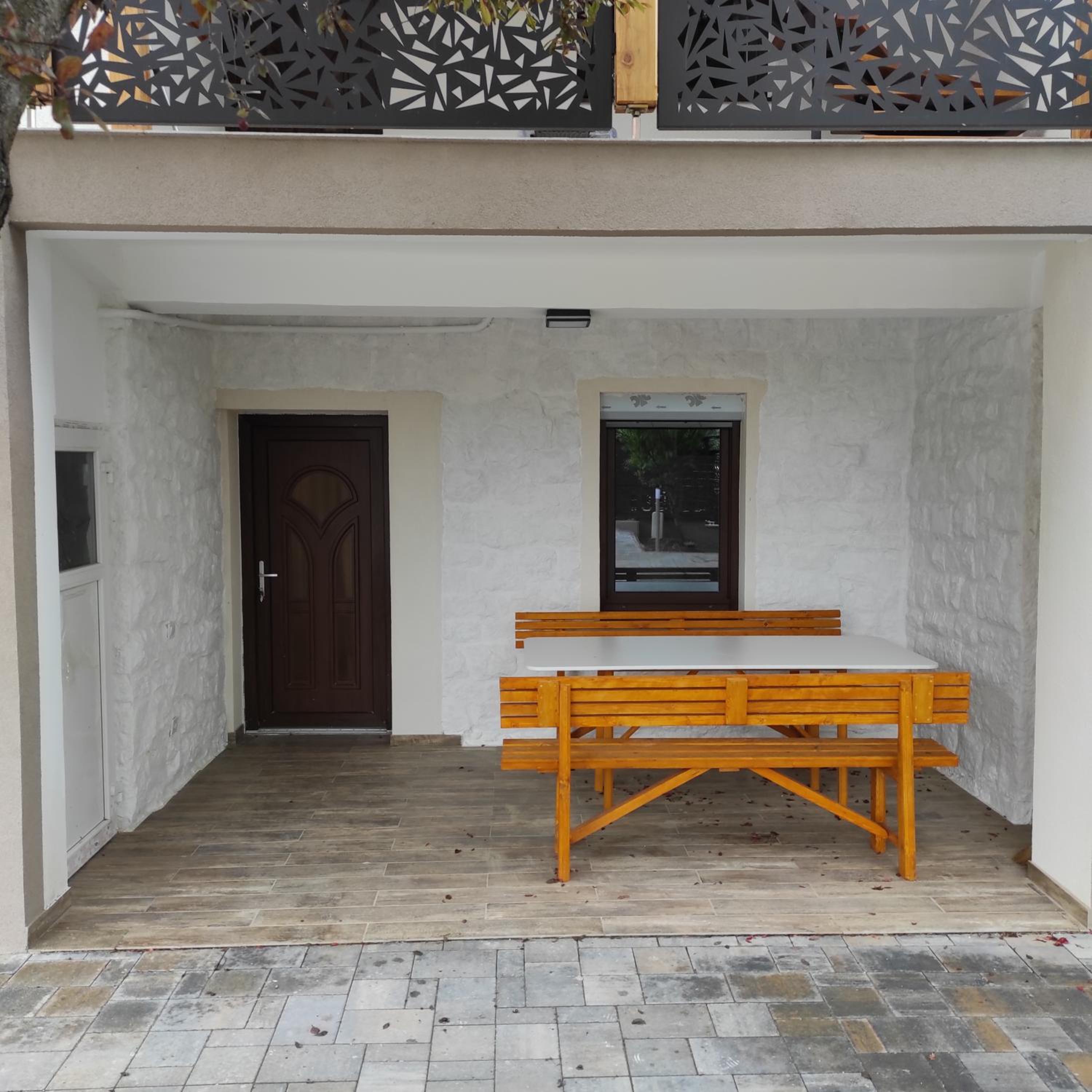 Vöröskő Apartmanház