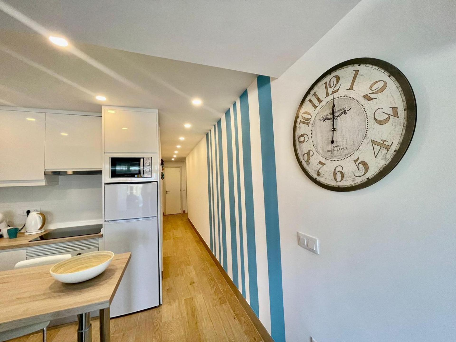 Apartment - Sleeps 2 - Terrace - Pool