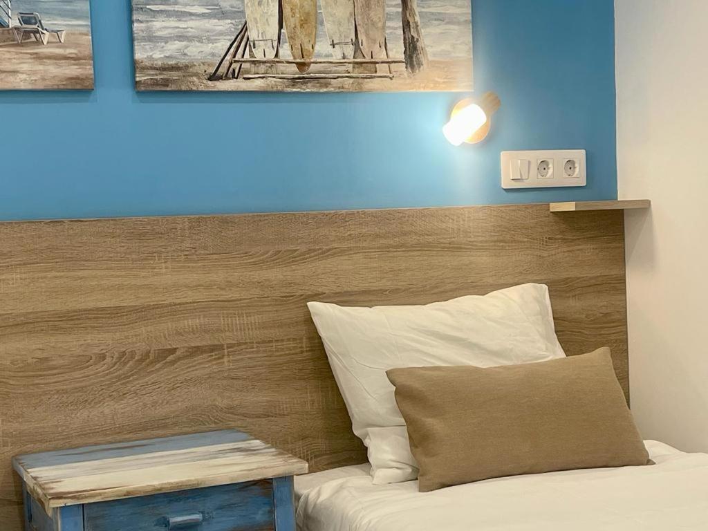 Apartment - Sleeps 2 - Terrace - Pool