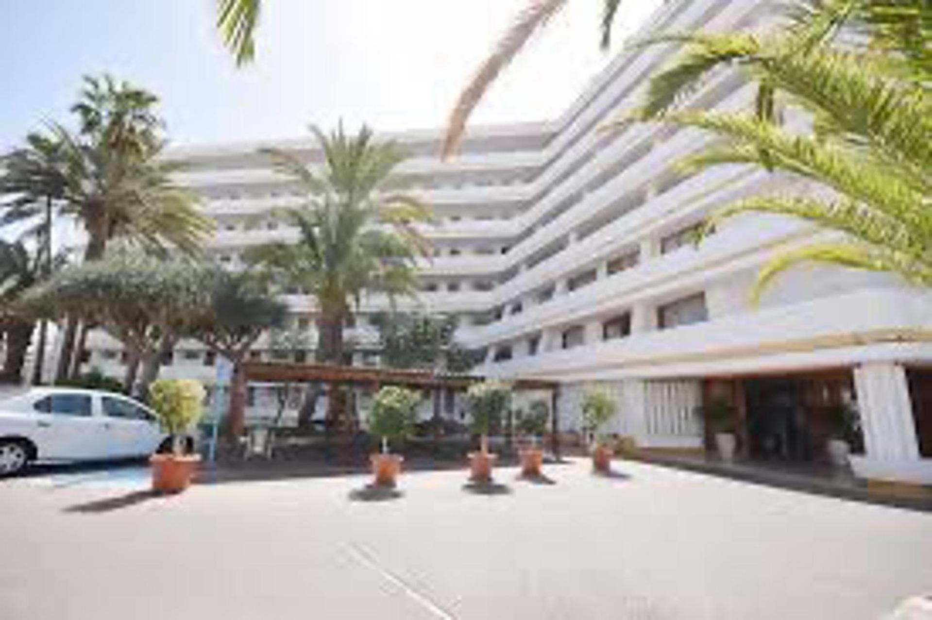 Apartment - Sleeps 2 - Terrace - Pool