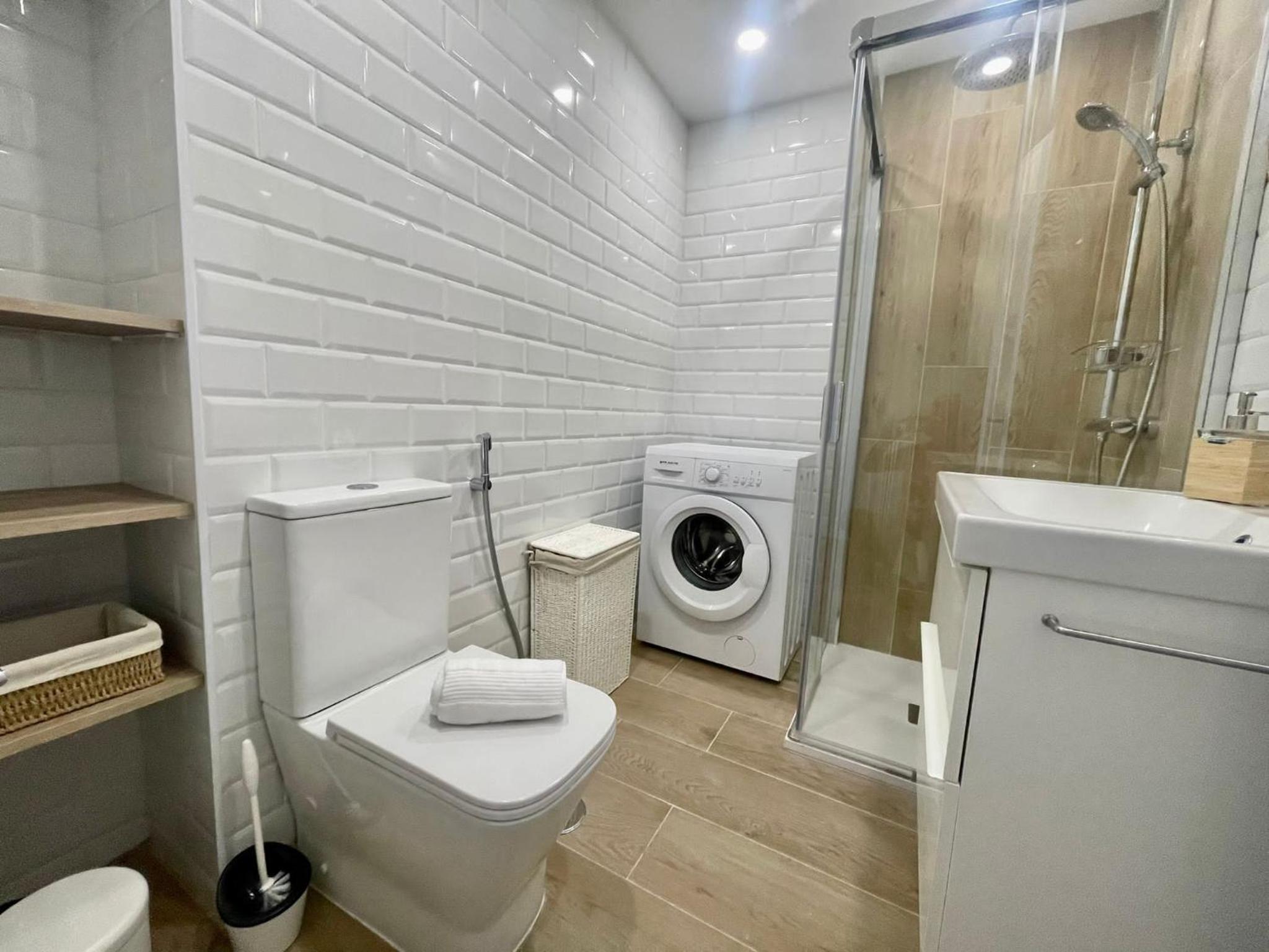 Apartment - Sleeps 2 - Terrace - Pool