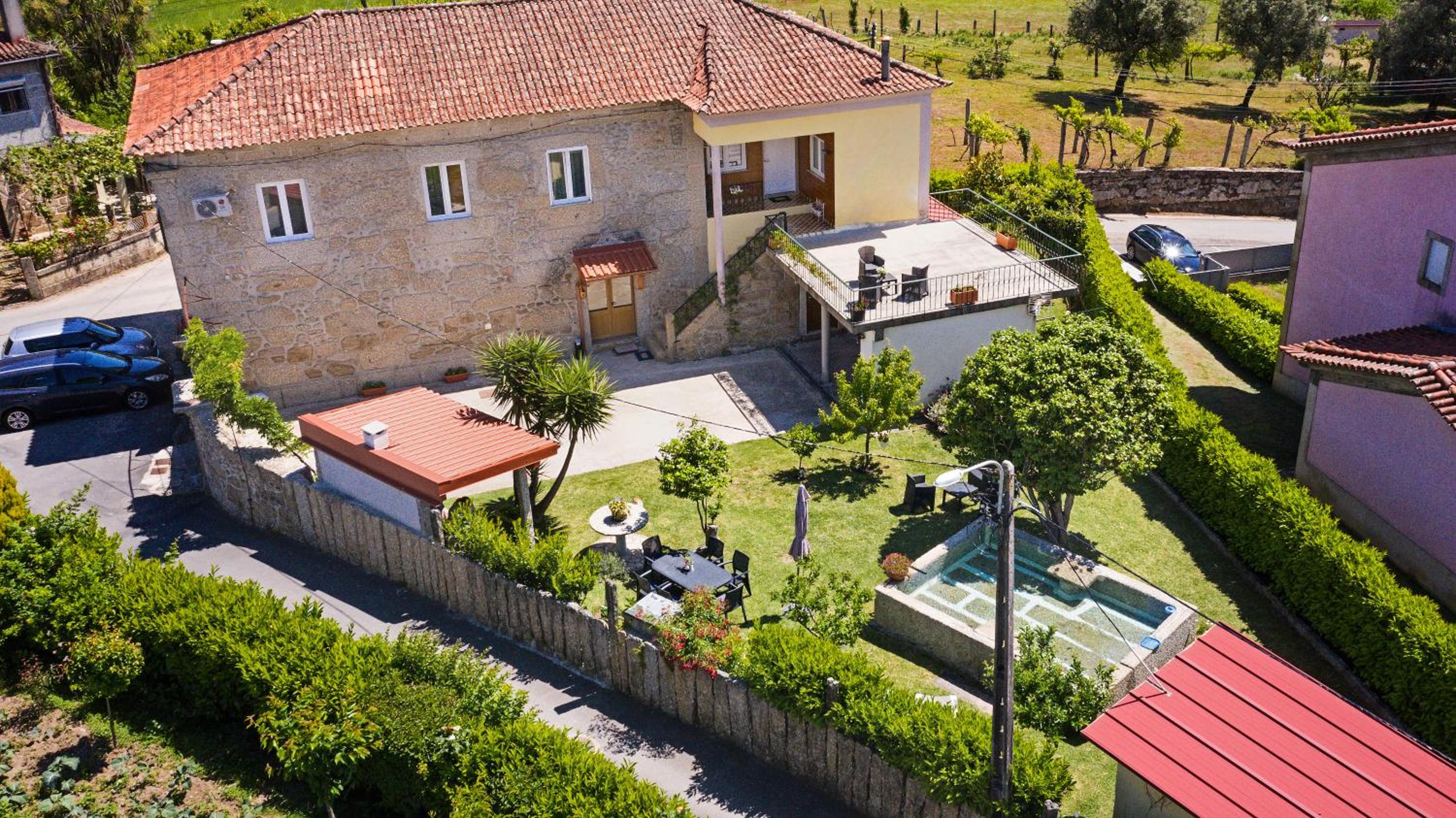 Hotel Quinta das Oliveiras - Image 1