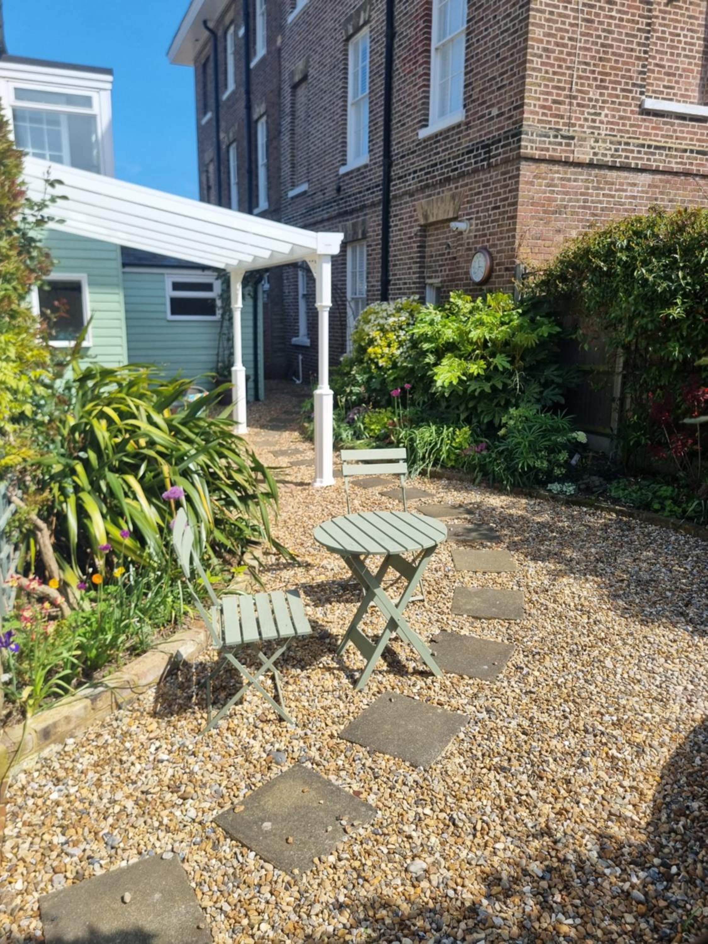 The Coach House- Stunning Detached Coastal home, with parking, by Historic Deal Castle view 2