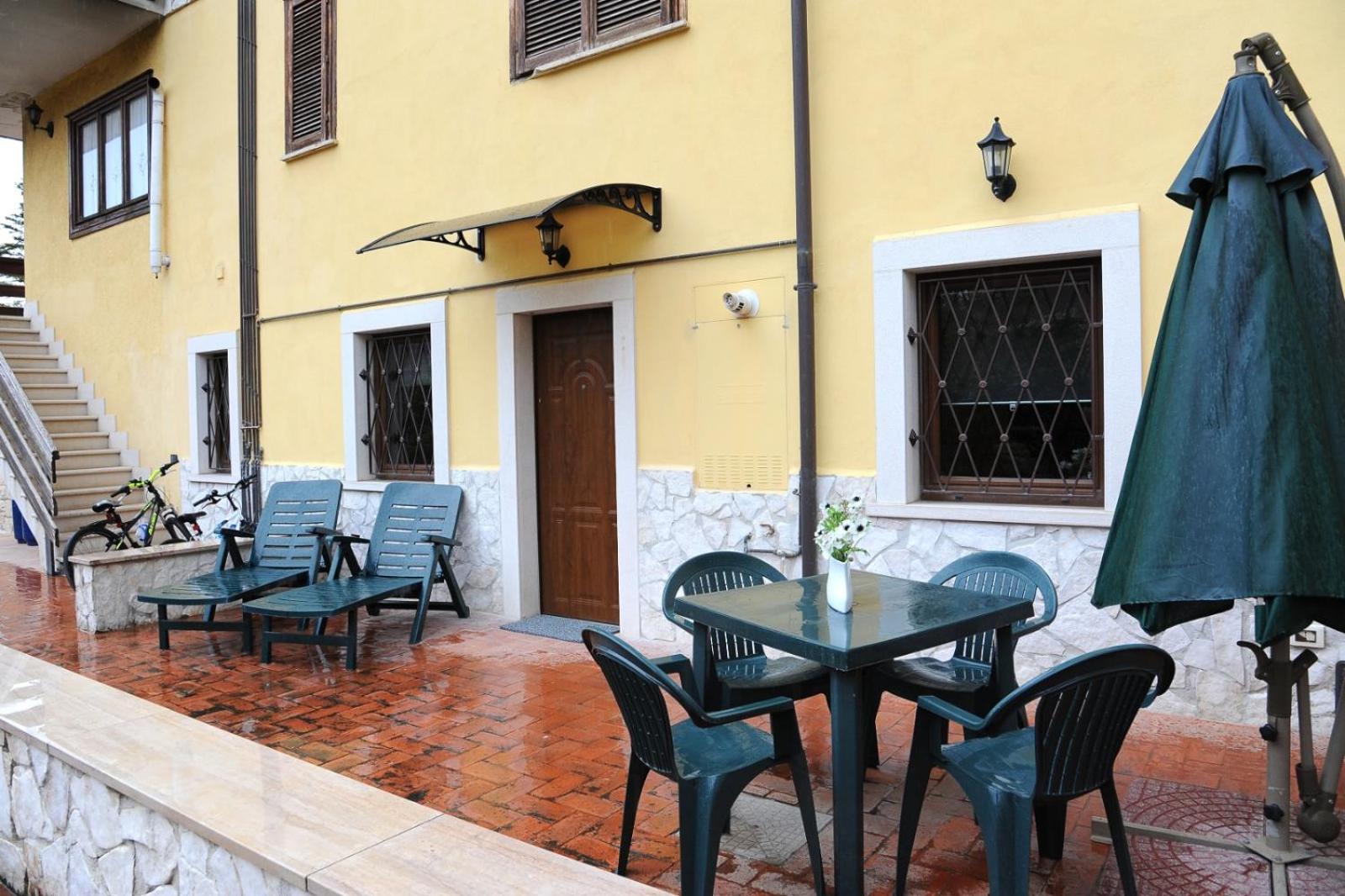 Residence La Villa view 3