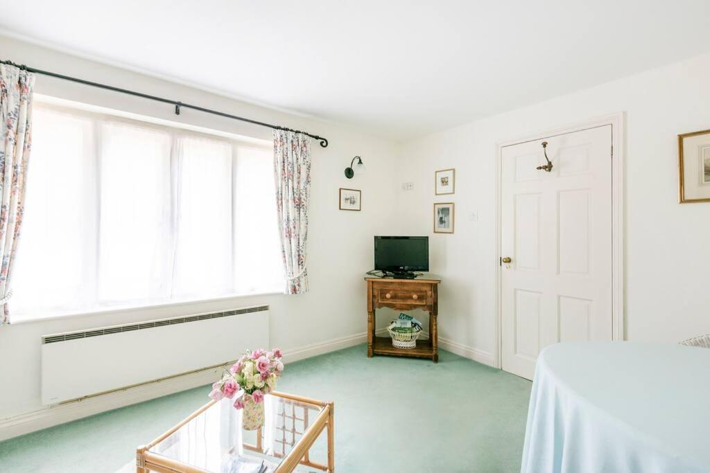 Highfield Lodge