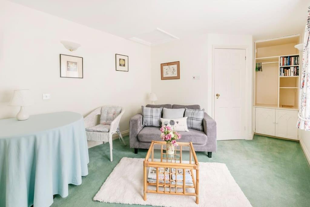 Highfield Lodge
