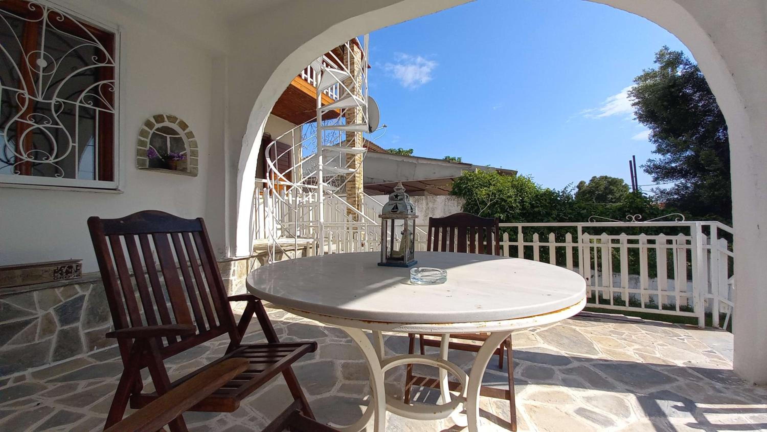 Isidoros house
