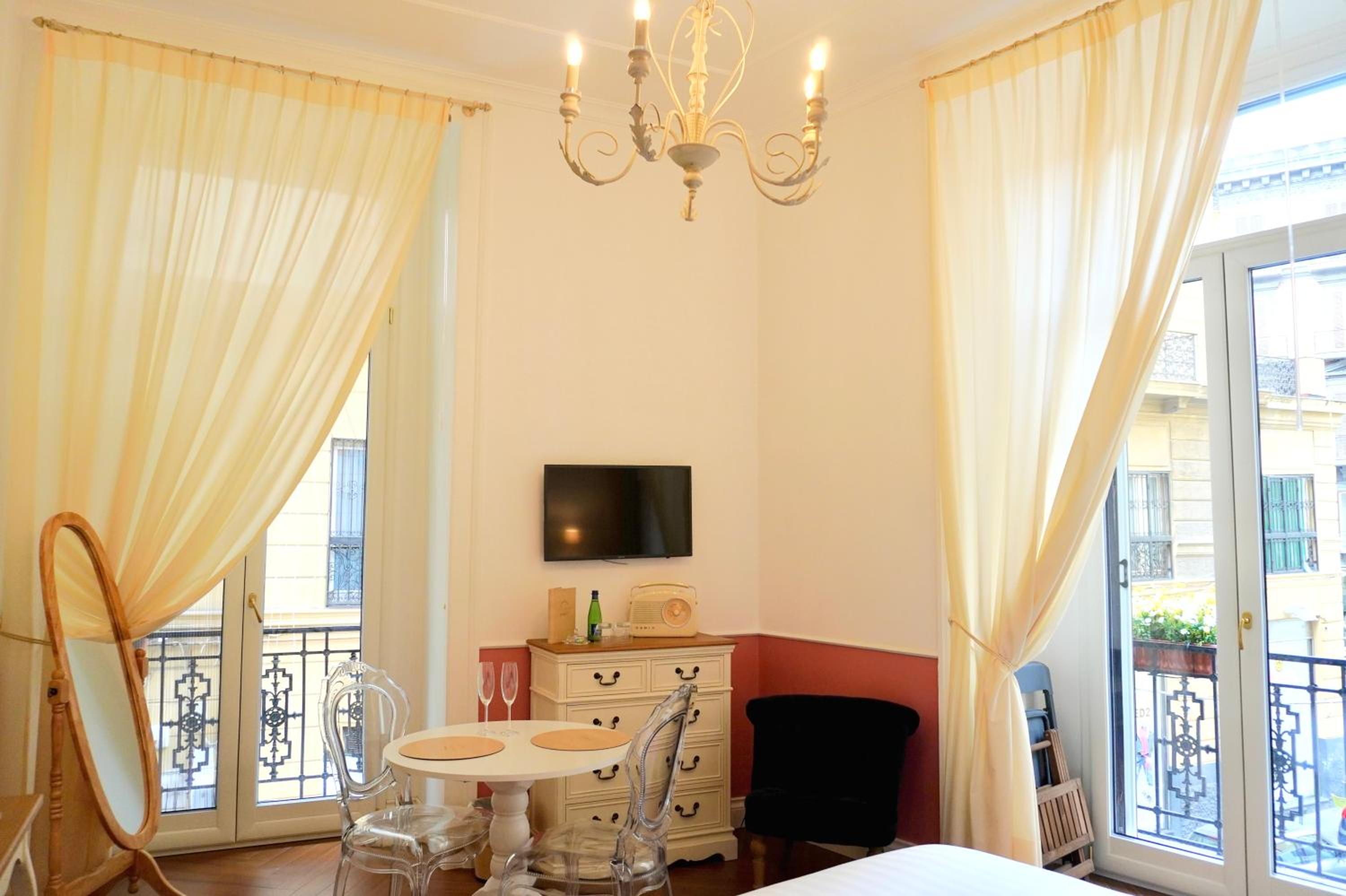 Macchiato Suites Boutique Guest House