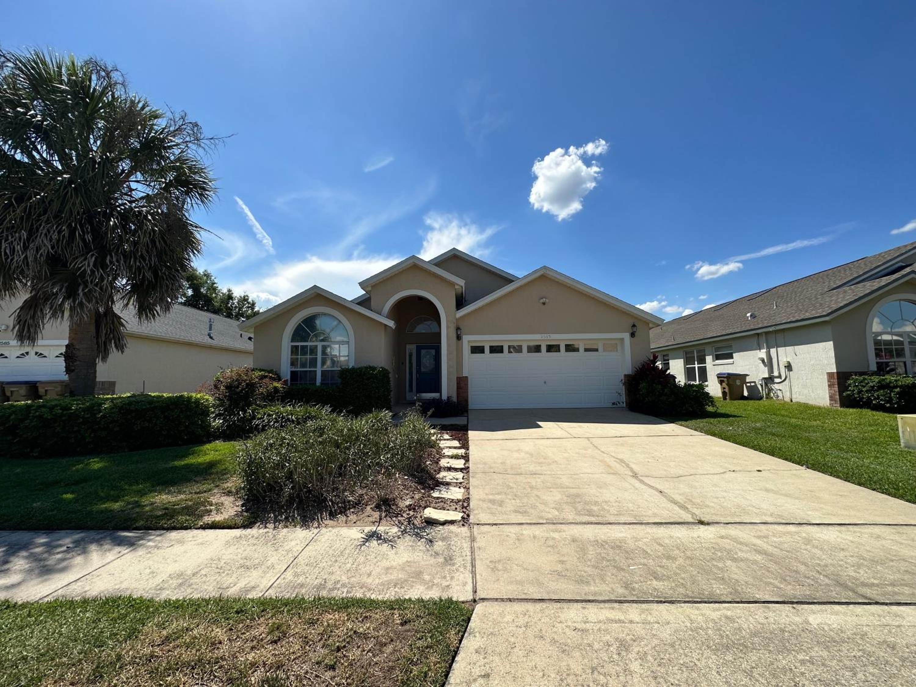 Hotel House By the Mouse - Image 1