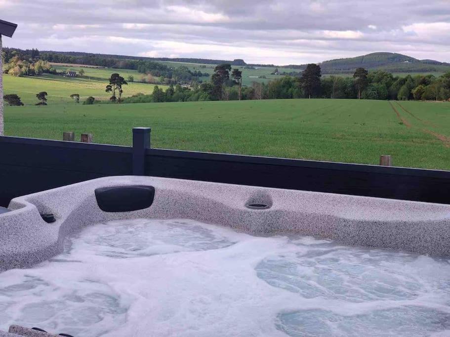 Hillhaven Lodge