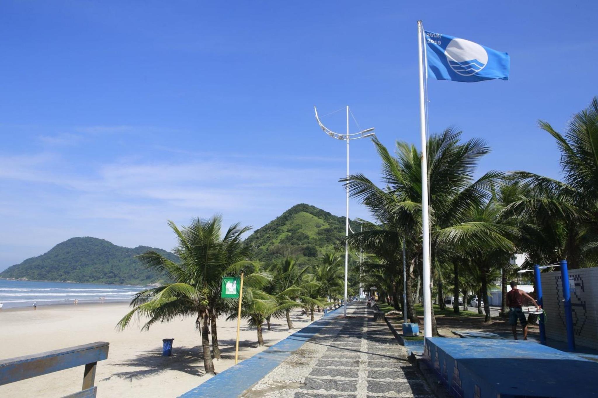 Aconchegante Studio na Praia do Tombo - Frente ao Mar