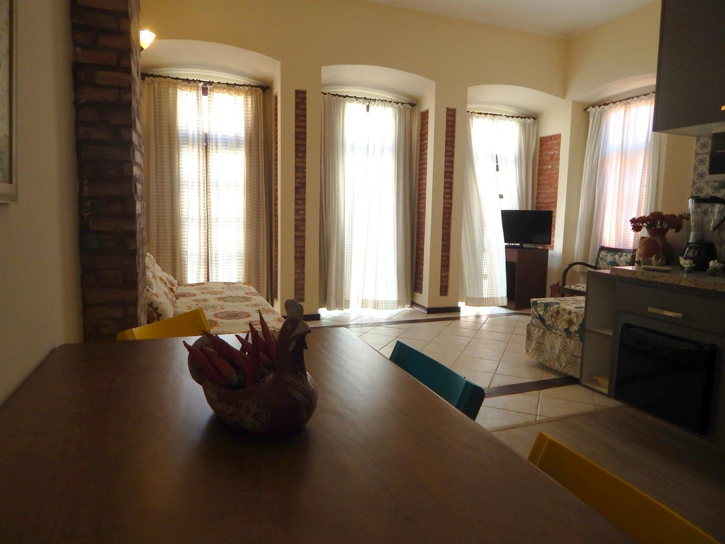 Solar do Carmo Suites & Apartments