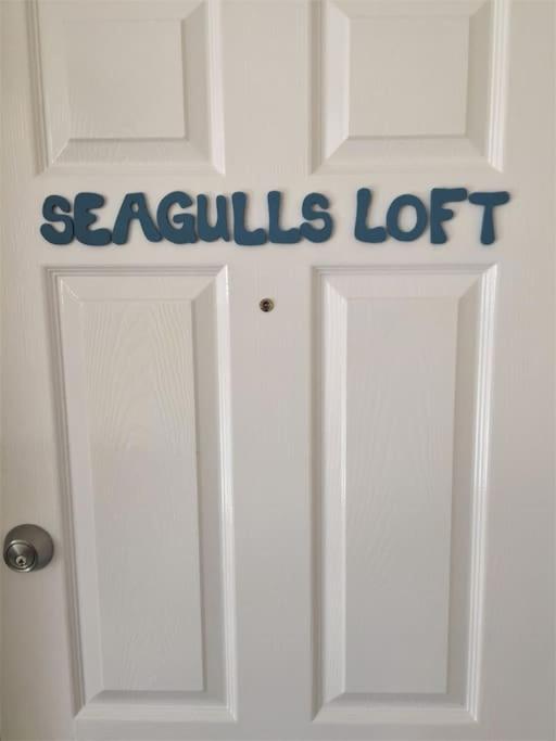 Seagulls Loft, Grove Apartments view 3