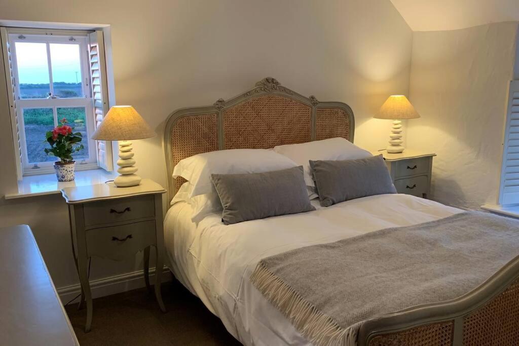 Folly Farm Cottage, Cosy, Secluded near to St Ives view 2